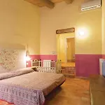 Lucaraia *