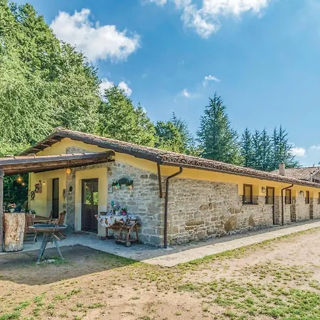 Lucaraia Holiday home